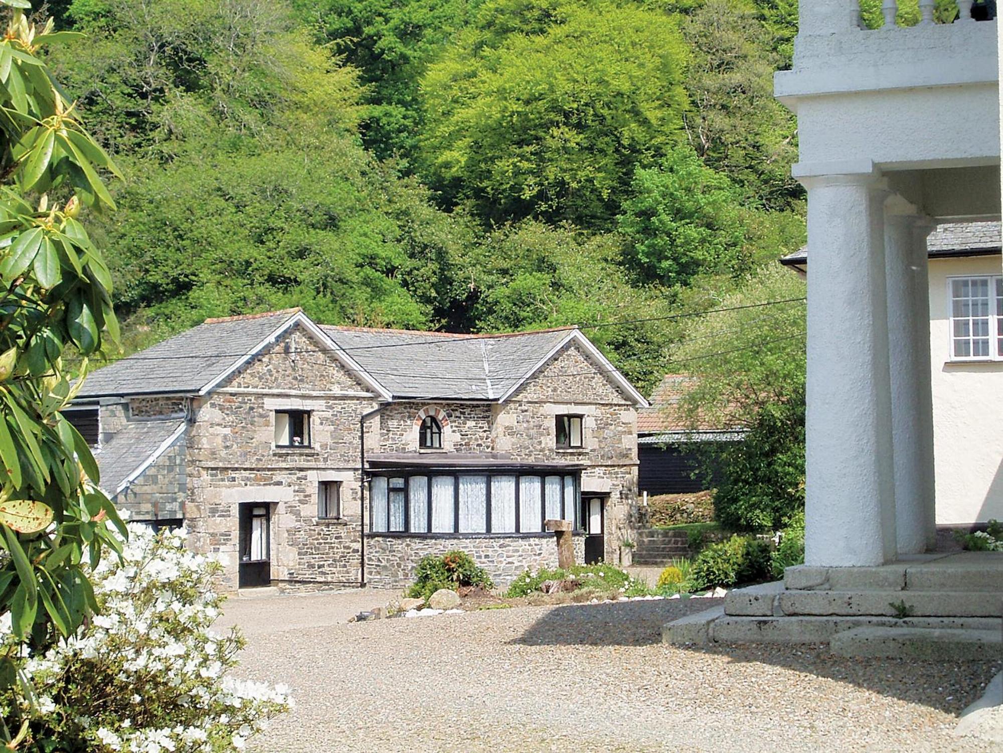 Rosecraddoc Manor - Hayloft Villa Saint Cleer ภายนอก รูปภาพ